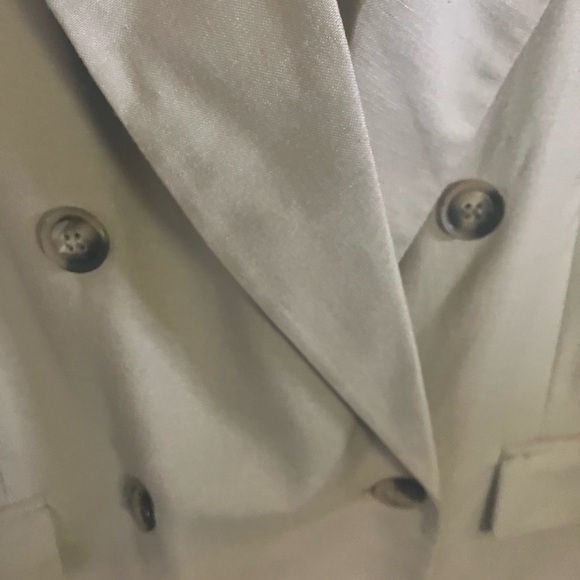 Oversized Beige Blazer –Women's Relaxed Fit, Chic Neutral Layering Piece, Size L - Picture 2 of 4